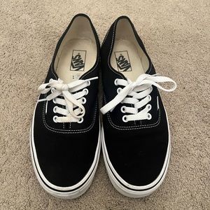 Vans Authentic Shoes (Men’s 10.5)